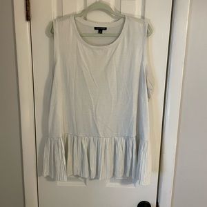 Tommy Hilfiger White Top with Flair Bottom